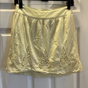 Chic Yellow Lace Mini Skirt